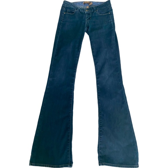 Paige Laurel Canyon Jeans 25 Low Rise Flare Dark Wash Lightweight Denim - Picture 2 of 9